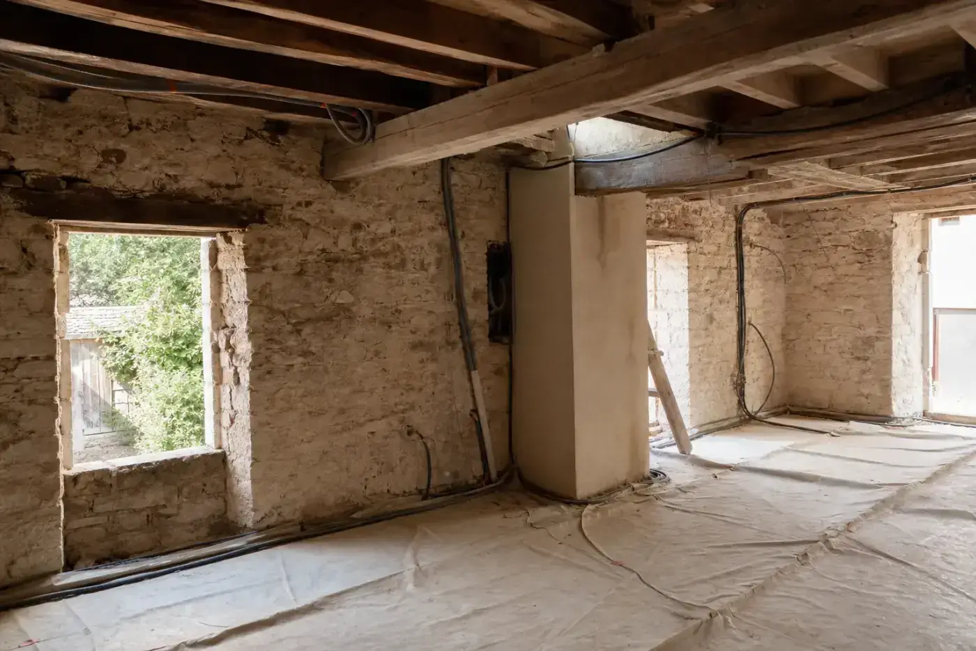 Maison de village en cours de rénovation complète à Varois-et-Chaignot